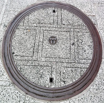 東京電力マンホール