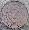 栄町マンホール