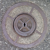 �h��������