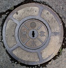 �h�{��������