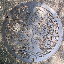 狛江市マンホール