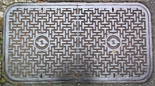 電電公社NTTマンホール