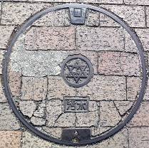 ���{�s�}���z�[��