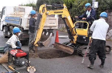 塩山市仮設配水管布設工事