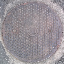 韮崎市マンホール