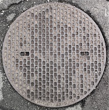 大月市マンホール