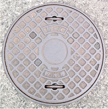 大月市防火水槽