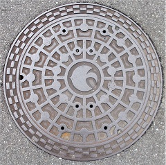 摂津市マンホール
