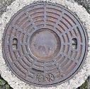 摂津市マンホール