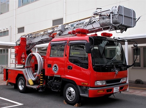熱海市はしご付消防自動車