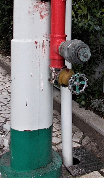 �����s������