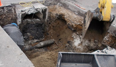 扶桑町マンホール仮設配水管設置工事