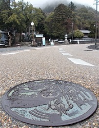 多度町マンホール