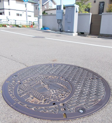 ���{�s�}���z�[��