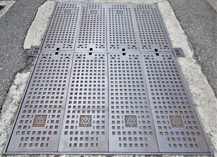 ���{�s�}���z�[��