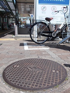神戸市交通局マンホール