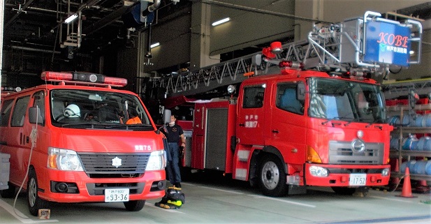 神戸市消防車