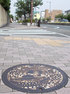 ���{�s�}���z�[��