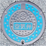 �\������C��