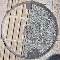 ���m�R�s�����a