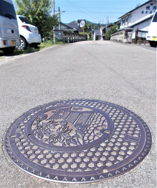 出石町マンホール