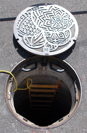 和歌山市マンホール