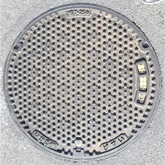 斑鳩町マンホール