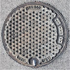 斑鳩町マンホール