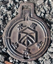 �z�{�s�~����