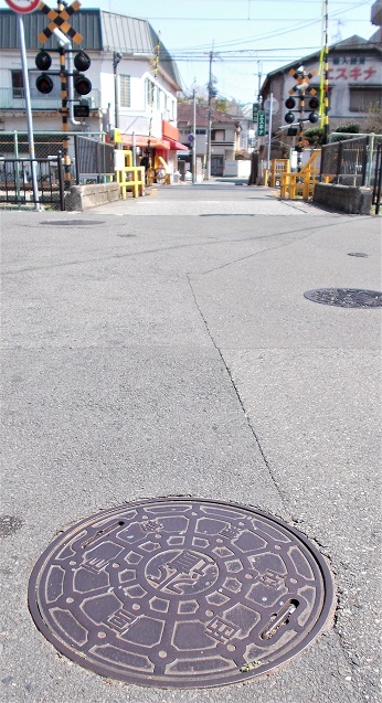 ���{�s��C��