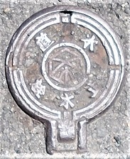 �z�{�s�~����