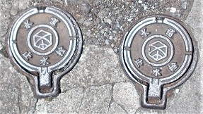 �z�{�s�~����