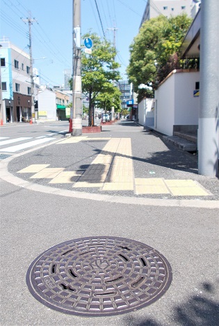 �z�{�s�}���z�[��