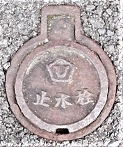 �����s�~����