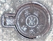 ���q���~����