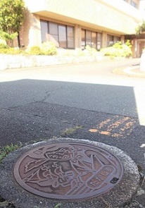 高島町マンホール