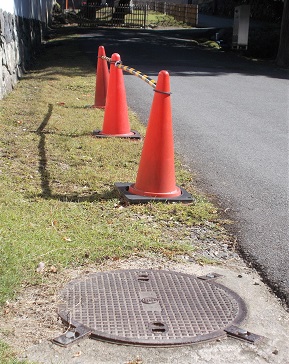 �{�����}���z�[��