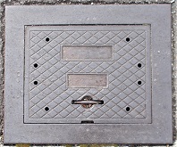 �쐼�s��C��