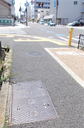 岸和田市マンホール