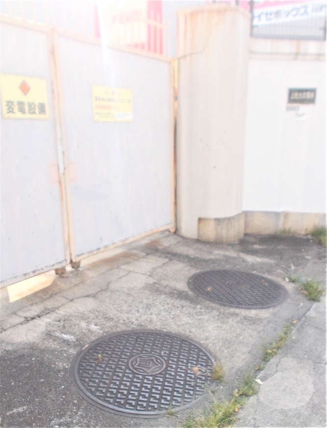 �哯�d�̓}���z�[��