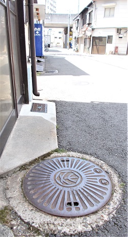 �z�{�s�}���z�[��