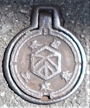 �z�{�s�~����