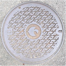 摂津市マンホール