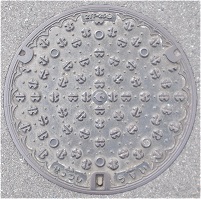 摂津市マンホール