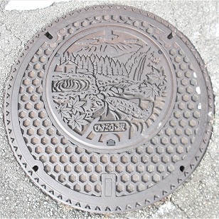 小坂町マンホール