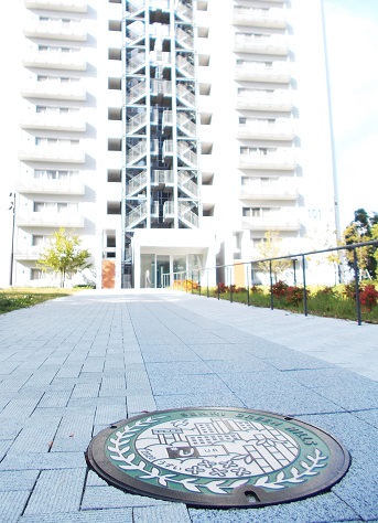 �t�q�s�s�@�\�}���z�[��