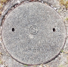 ���{�}���z�[��