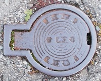 �L���s������