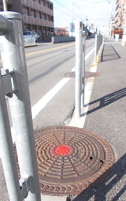 猪名川流域下水道マンホール