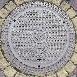 三田市防火水槽